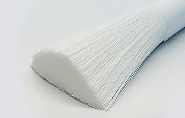 Automatic assembly line for hollow fiber membrane spinning